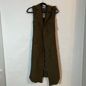 Boutique.American Threads Duster Cardigan. Olive.